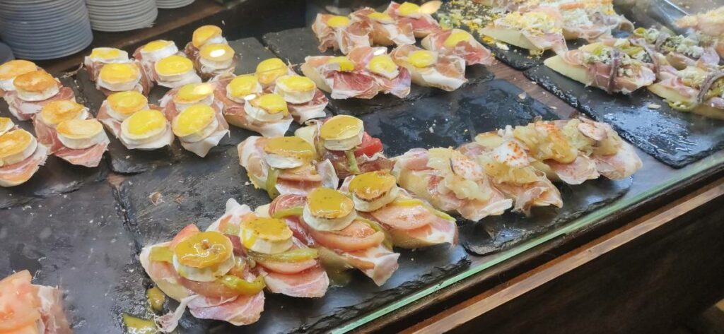 City and Pintxos Combo Tour_36